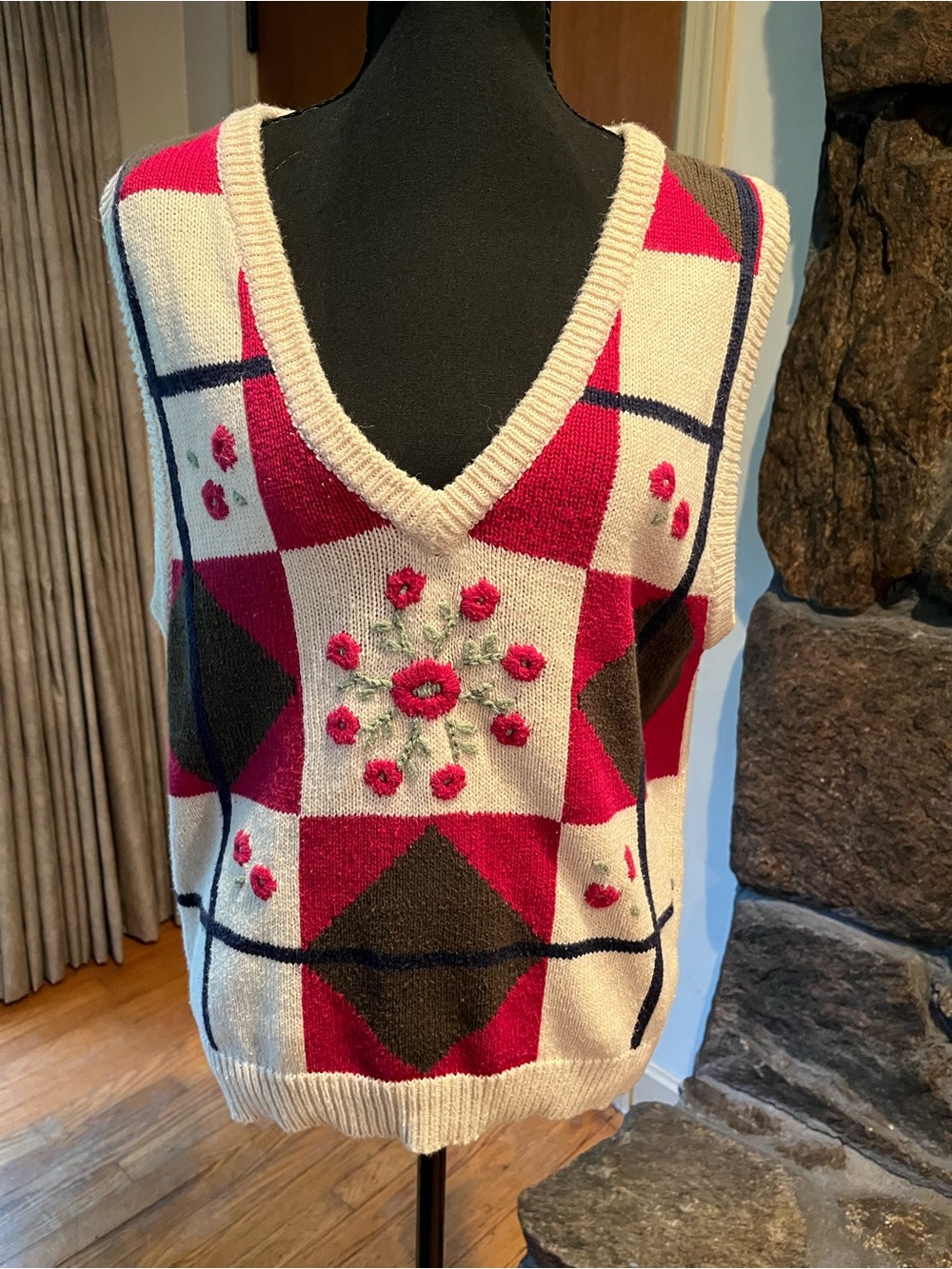 Saddlebred Cream, Red and Brown Floral Argyle V-Neck Sweater Vest